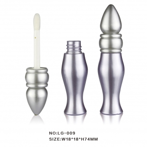High Class Bullet Shape Lip Gloss Plastic Cosmetic Tubes Spray Painted Lip Gloss Containers Tube Liptint Packaging