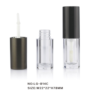 Matte Black Empty Round Lip Gloss Container Plastic Cosmetic Tube Packaging
